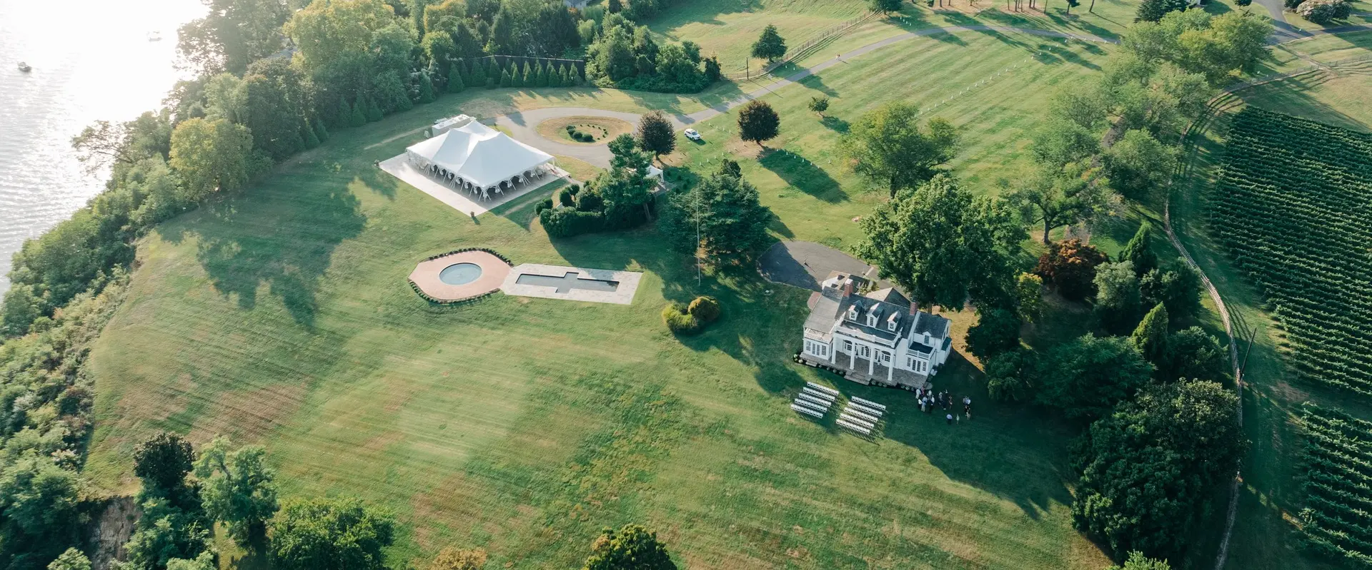 manor-home-bg