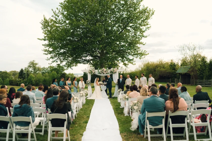 Bohemia Overlook Barn ceremony
