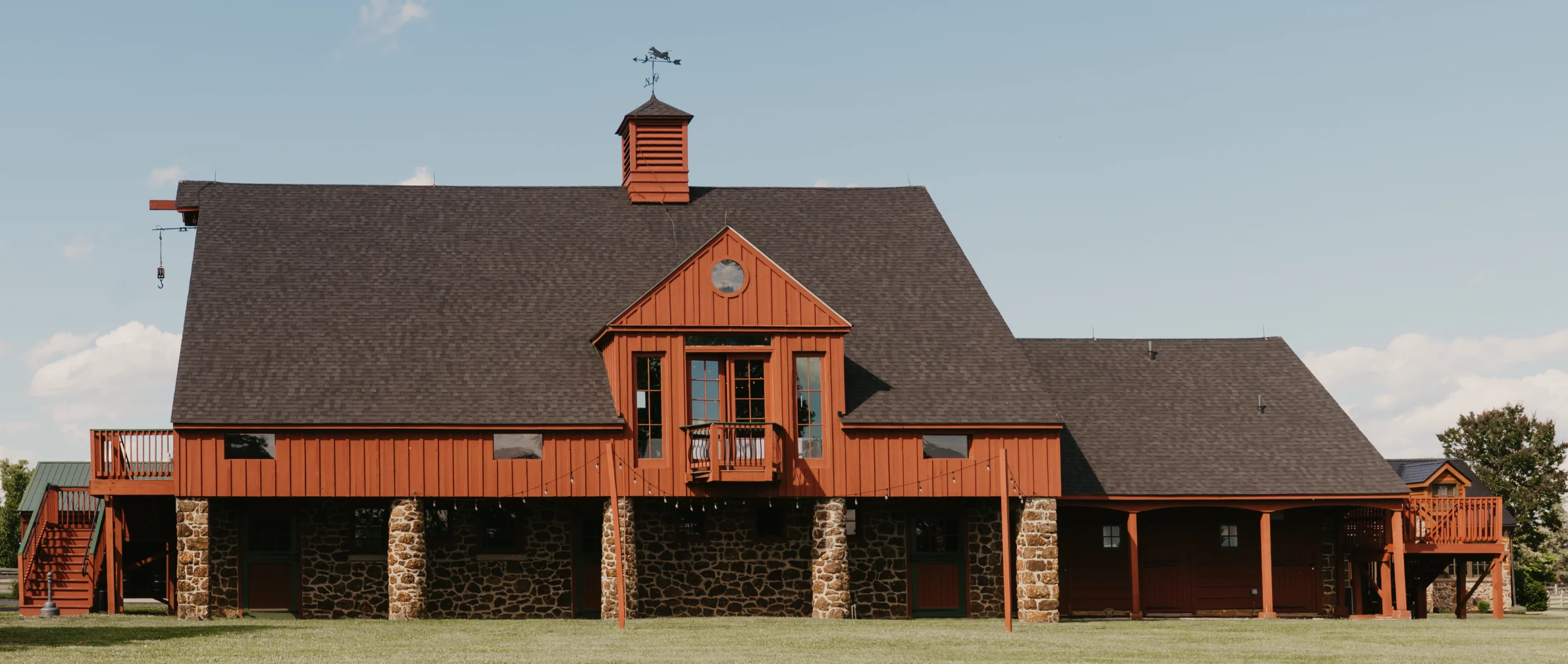 Bohemia Overlook family-owned wedding venue